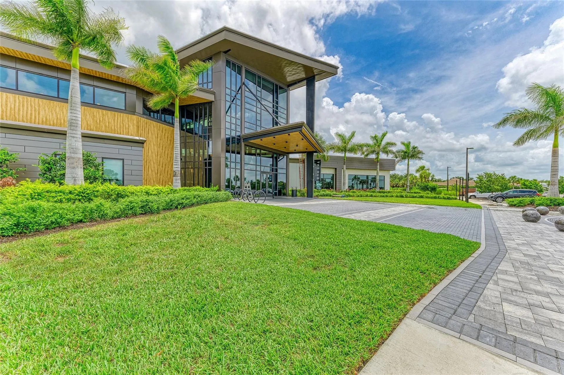 9175 Tequila Sunrise Drive Sarasota FL 34241