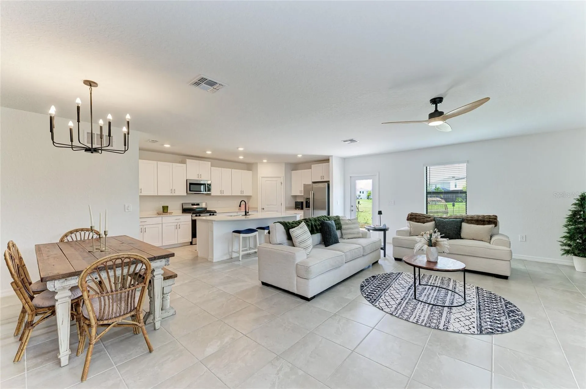 9175 Tequila Sunrise Drive Sarasota FL 34241
