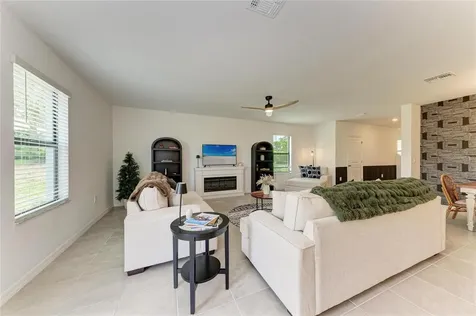 9175 Tequila Sunrise Drive Sarasota FL 34241
