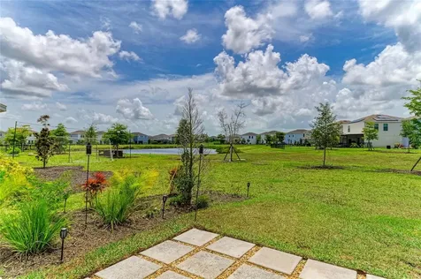 9175 Tequila Sunrise Drive Sarasota FL 34241