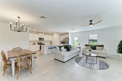 9175 Tequila Sunrise Drive Sarasota FL 34241