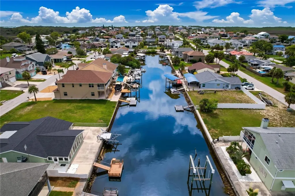 7401 Islander Lane Hudson FL 34667