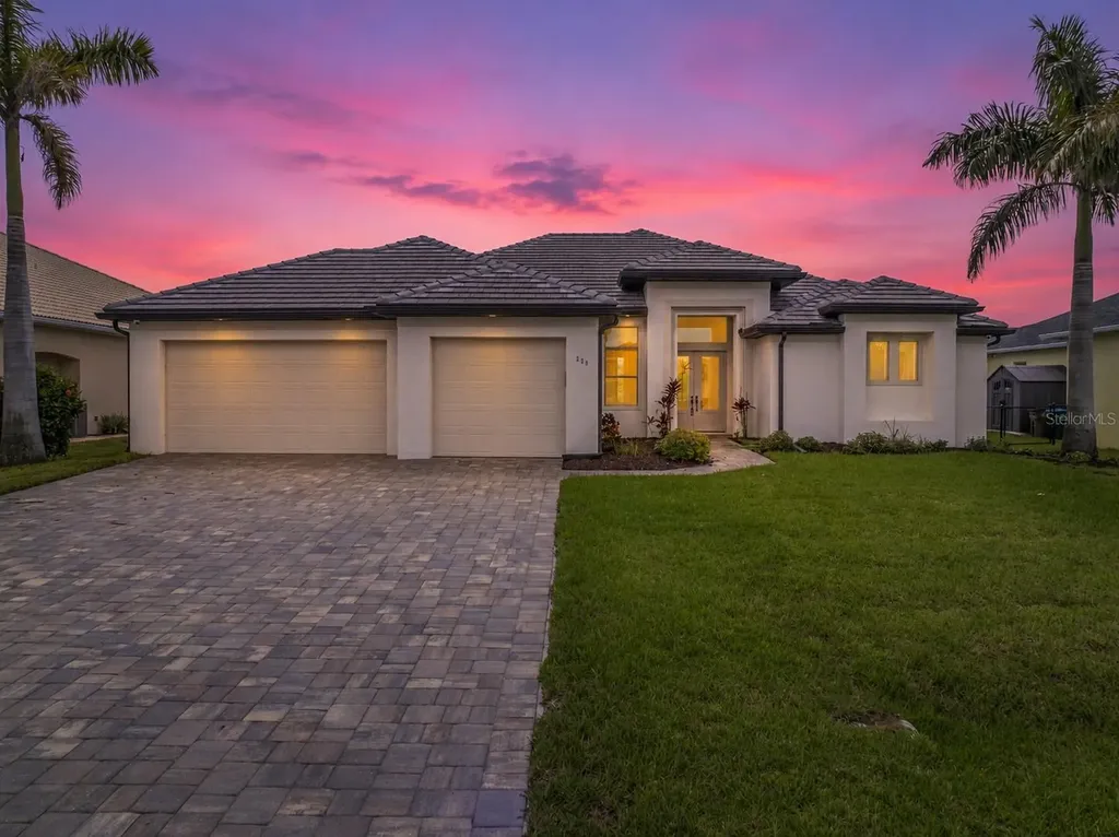 229 NW 33rd Avenue Cape Coral FL 33993