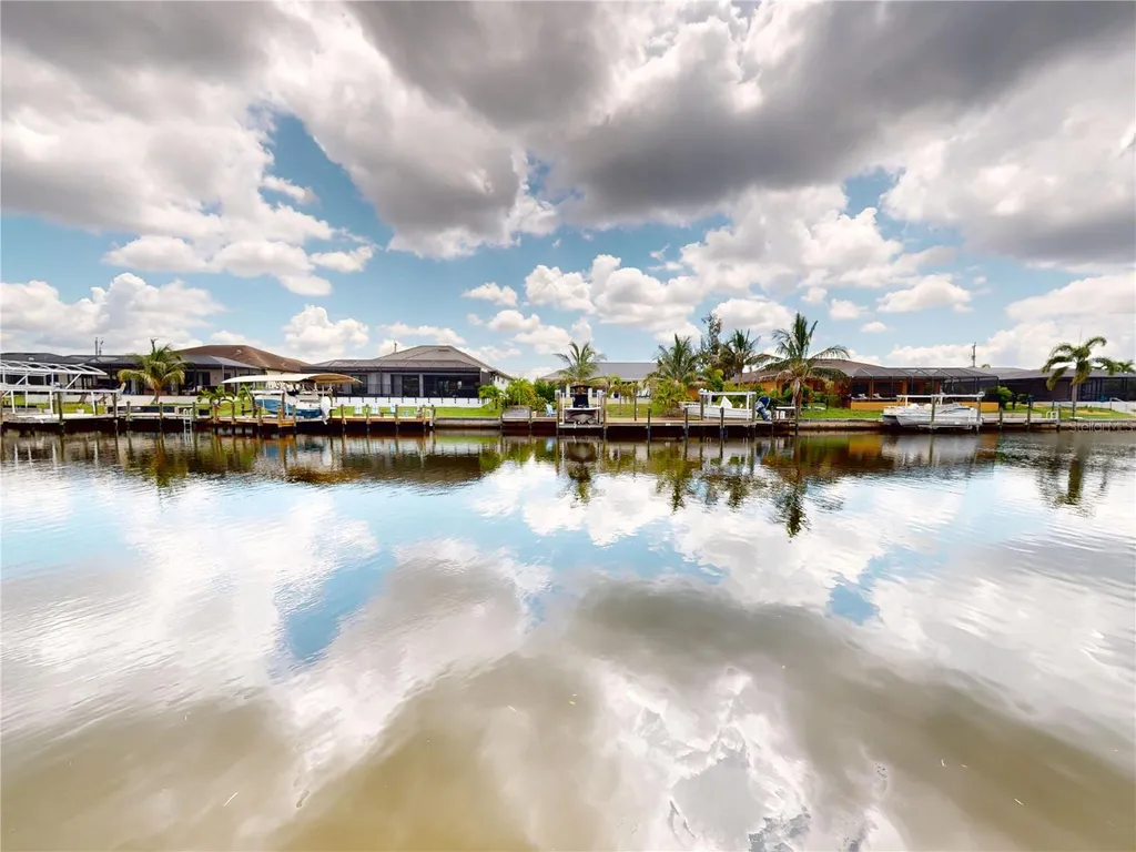 229 NW 33rd Avenue Cape Coral FL 33993