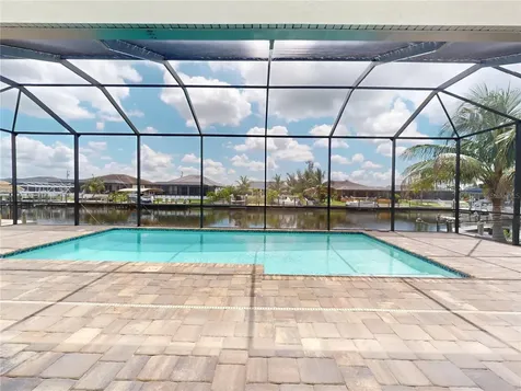 229 NW 33rd Avenue Cape Coral FL 33993