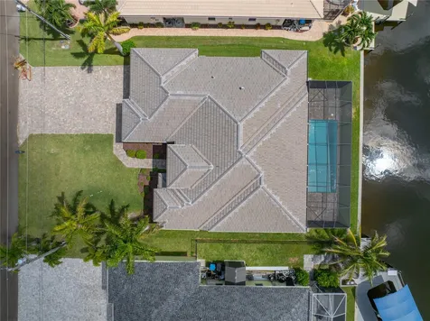 229 NW 33rd Avenue Cape Coral FL 33993