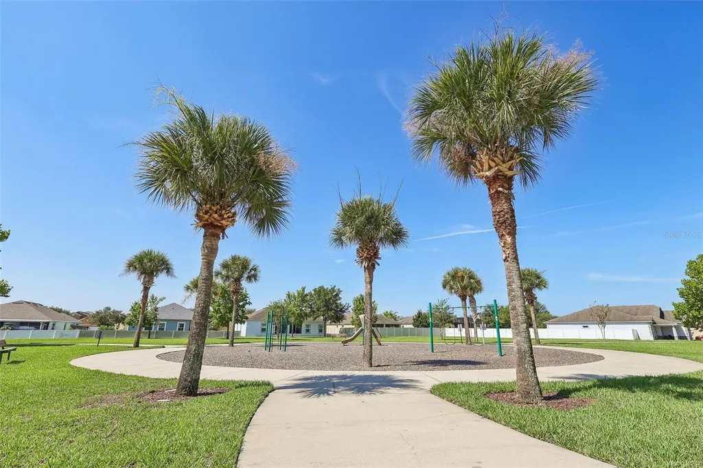 1208 Hillbridge Drive Haines City FL 33844
