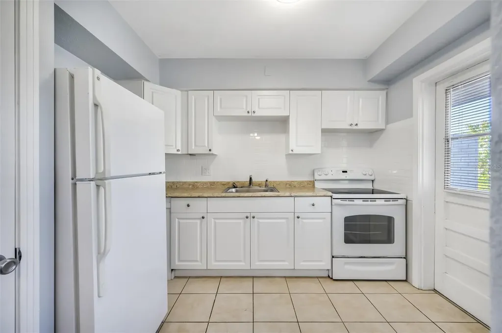 1070 S Clearview Avenue Tampa FL 33629