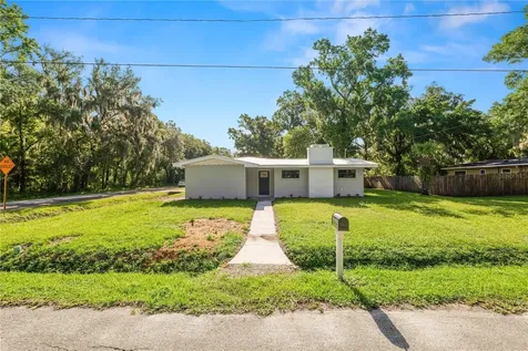1112 N Pennsylvania Avenue Plant City FL 33563