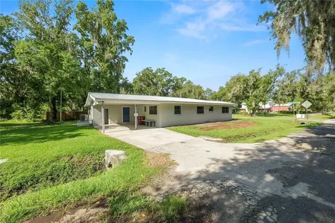 1112 N Pennsylvania Avenue Plant City FL 33563