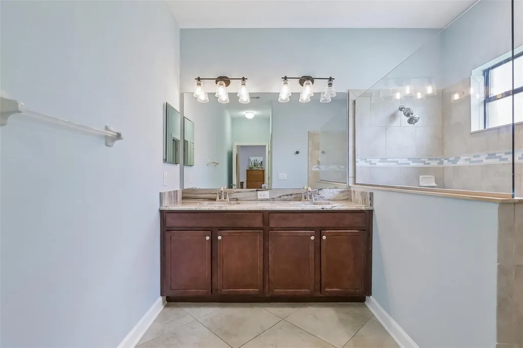 8976 Dove Valley Way Davenport FL 33896