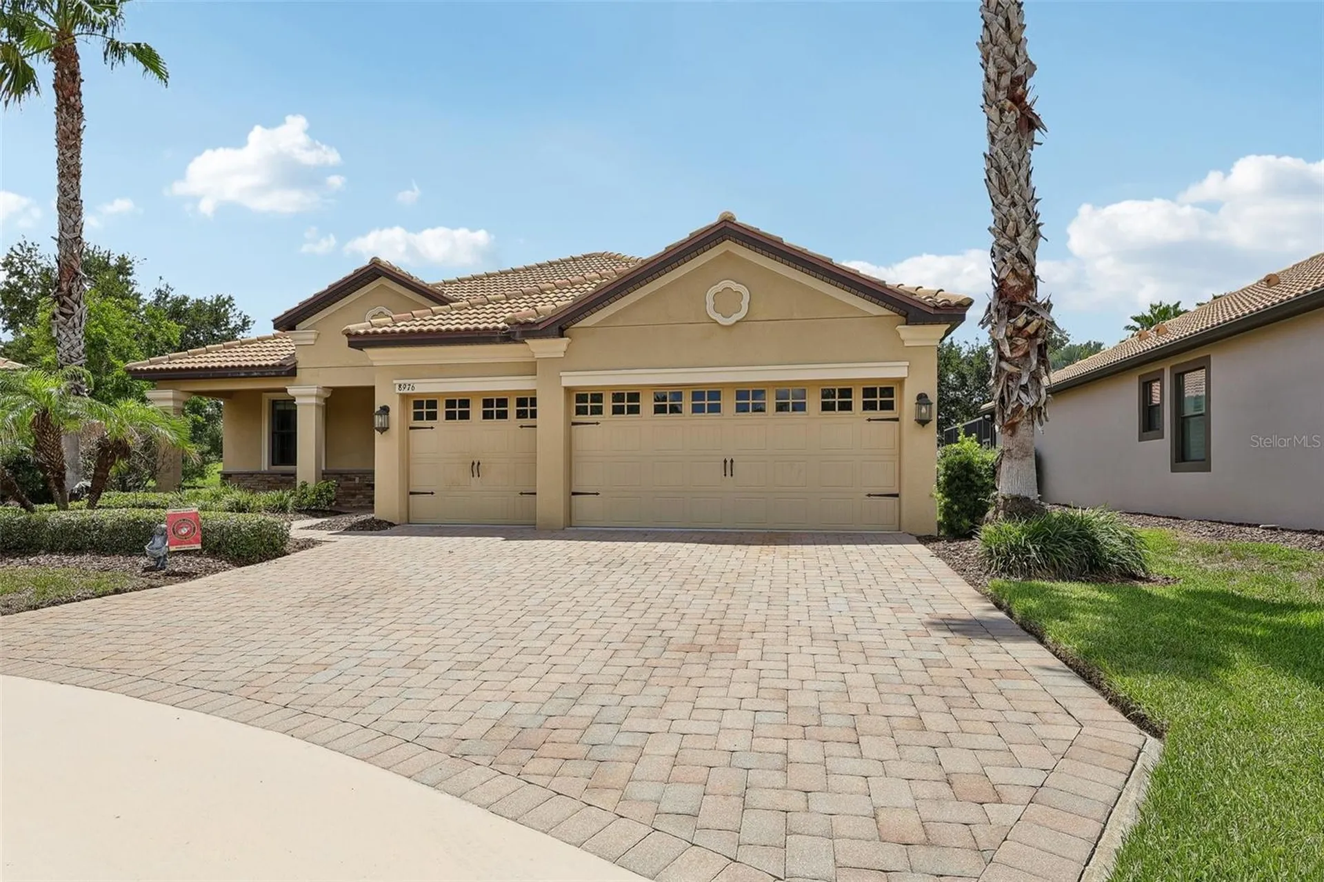 8976 Dove Valley Way Davenport FL 33896