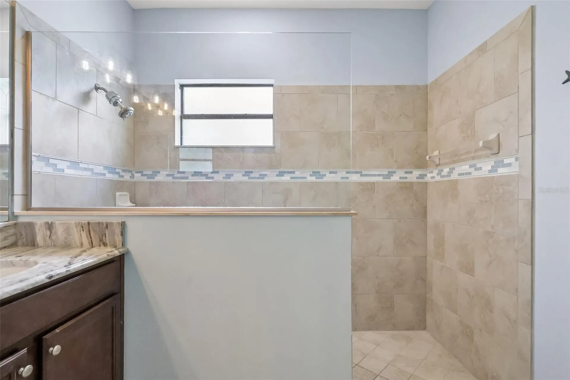 8976 Dove Valley Way Davenport FL 33896