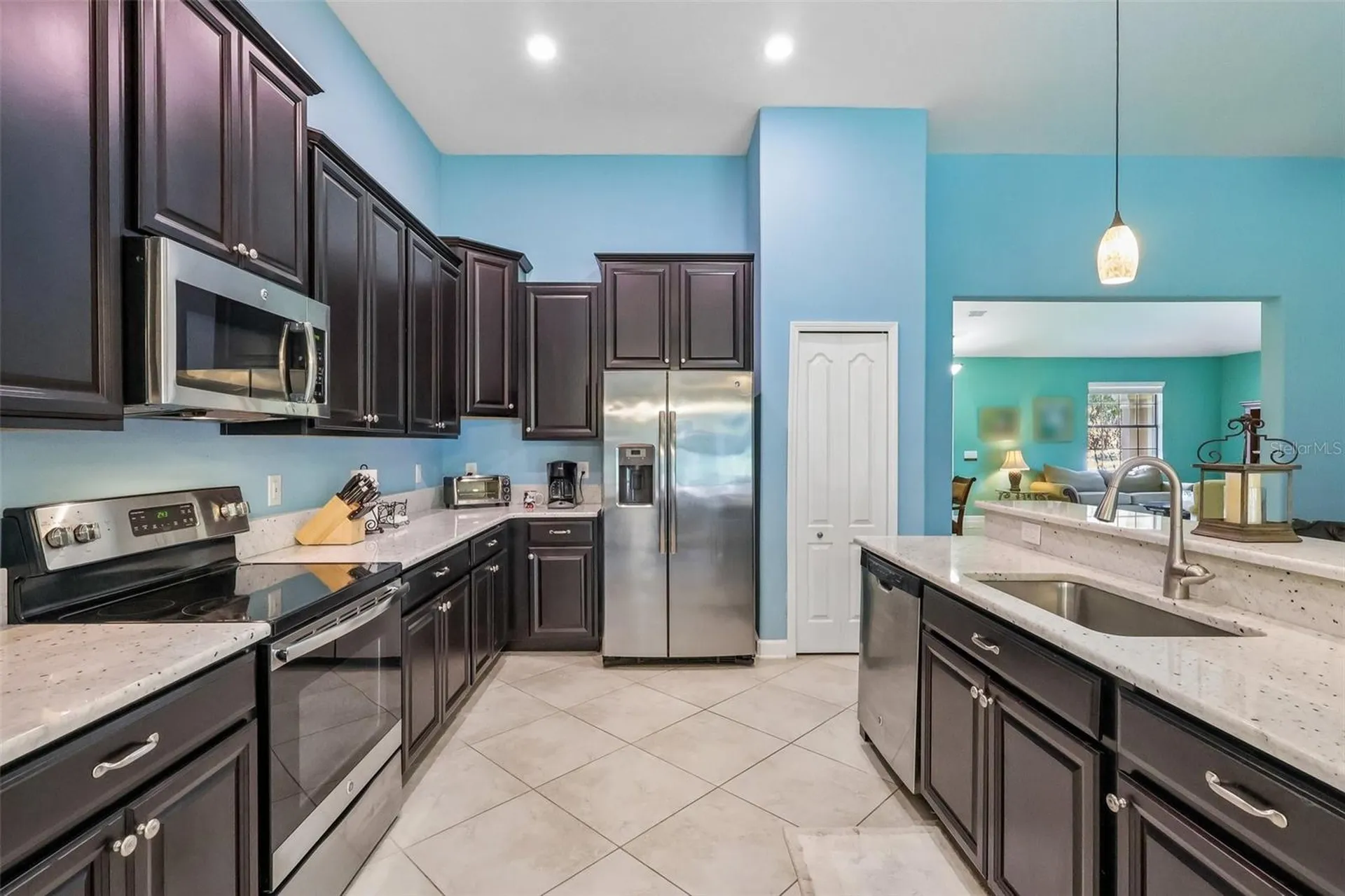 8976 Dove Valley Way Davenport FL 33896