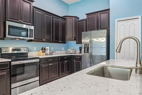 8976 Dove Valley Way Davenport FL 33896