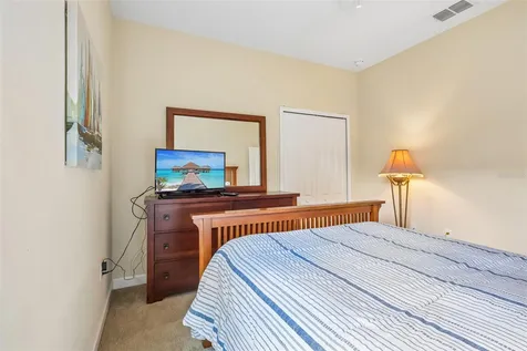 8976 Dove Valley Way Davenport FL 33896