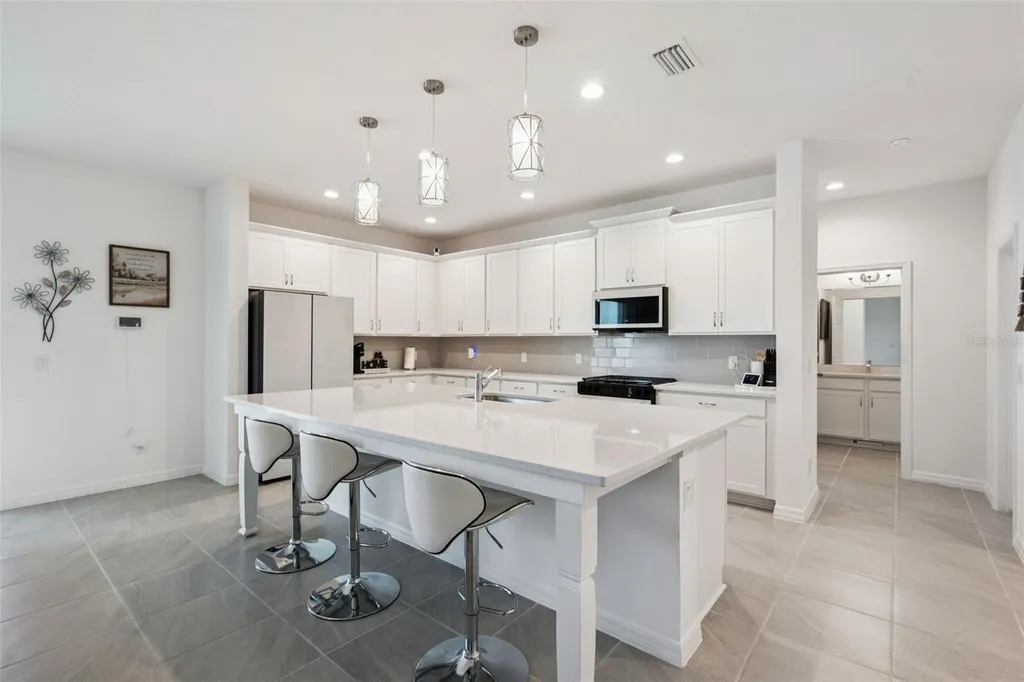 6808 Serpent Hawk Lane Howey In The Hills FL 34737