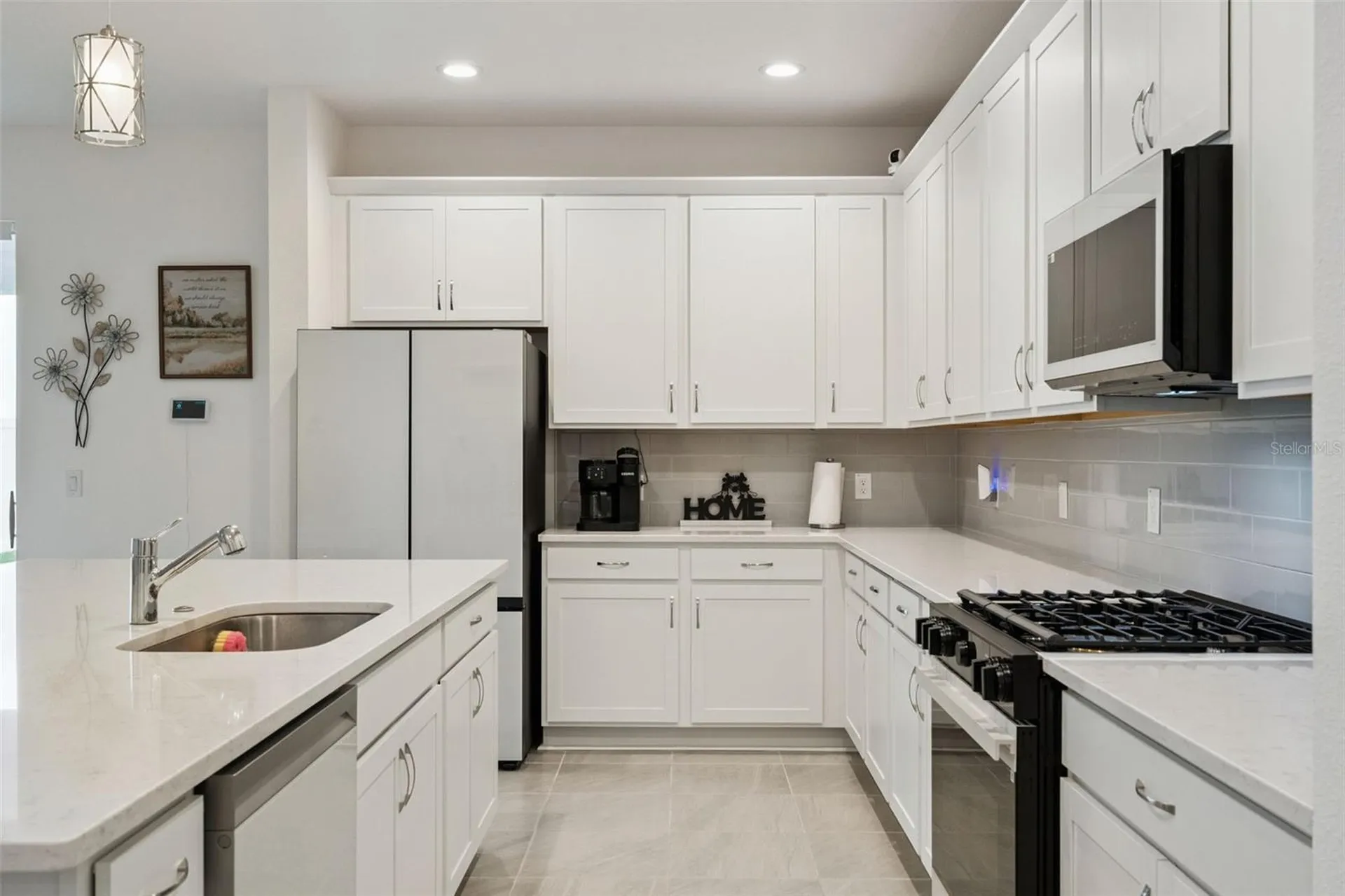 6808 Serpent Hawk Lane Howey In The Hills FL 34737