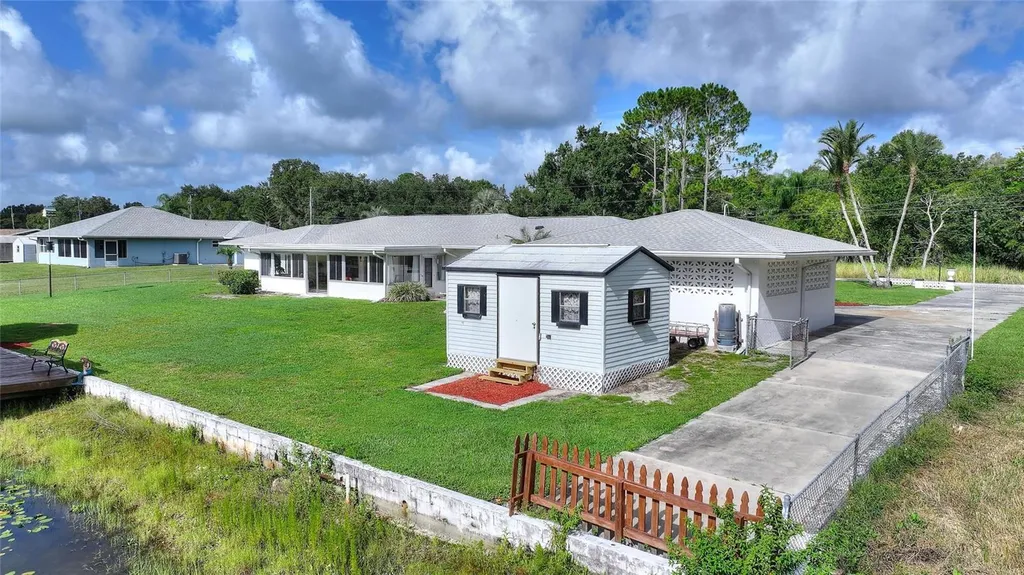 6197 Amaryllis Drive Indian Lake Estates FL 33855