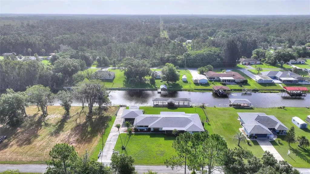 6197 Amaryllis Drive Indian Lake Estates FL 33855
