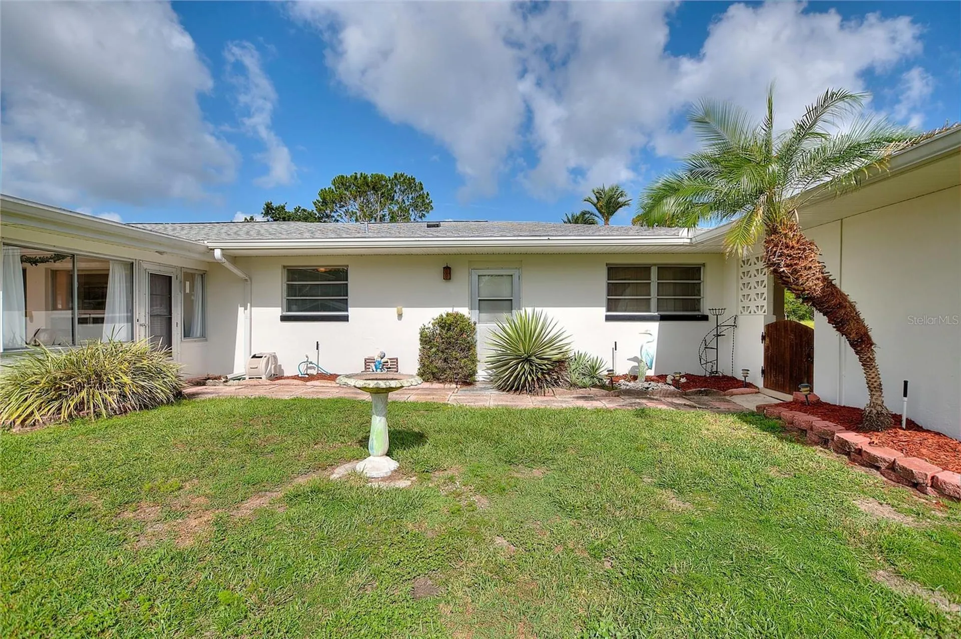 6197 Amaryllis Drive Indian Lake Estates FL 33855