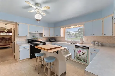 6197 Amaryllis Drive Indian Lake Estates FL 33855