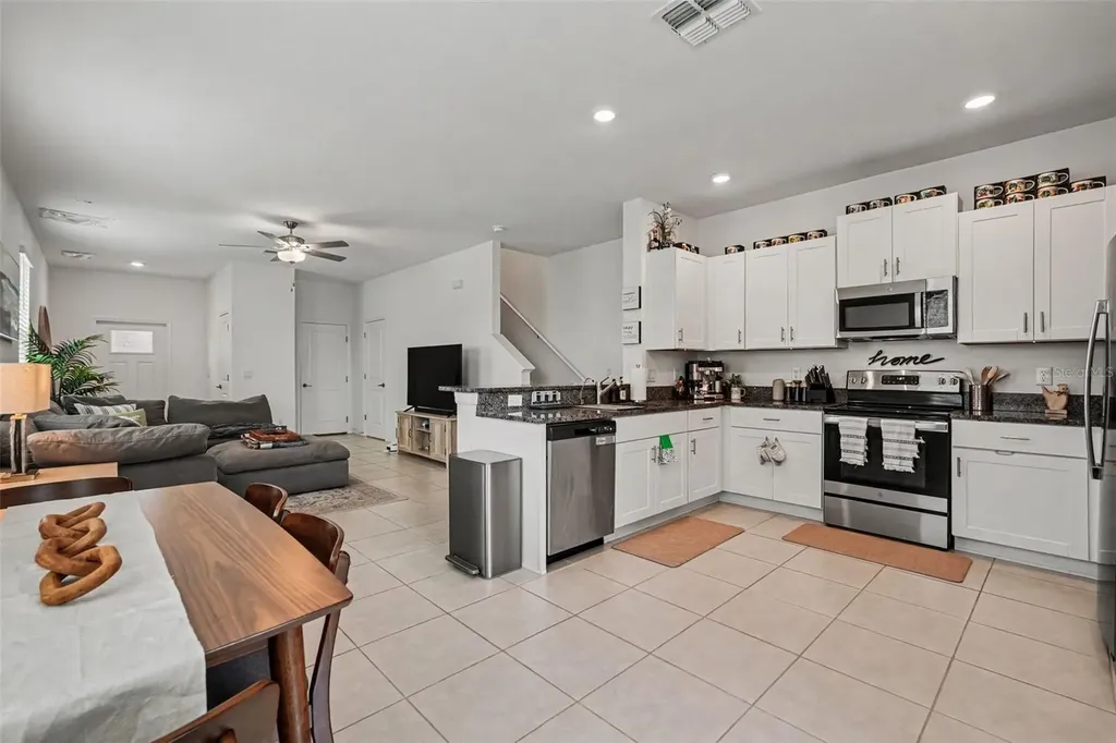 32137 Powderpuff Mimosa Drive San Antonio FL 33576