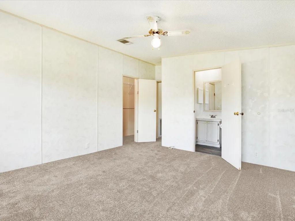 7606 Detroit Avenue Hudson FL 34667