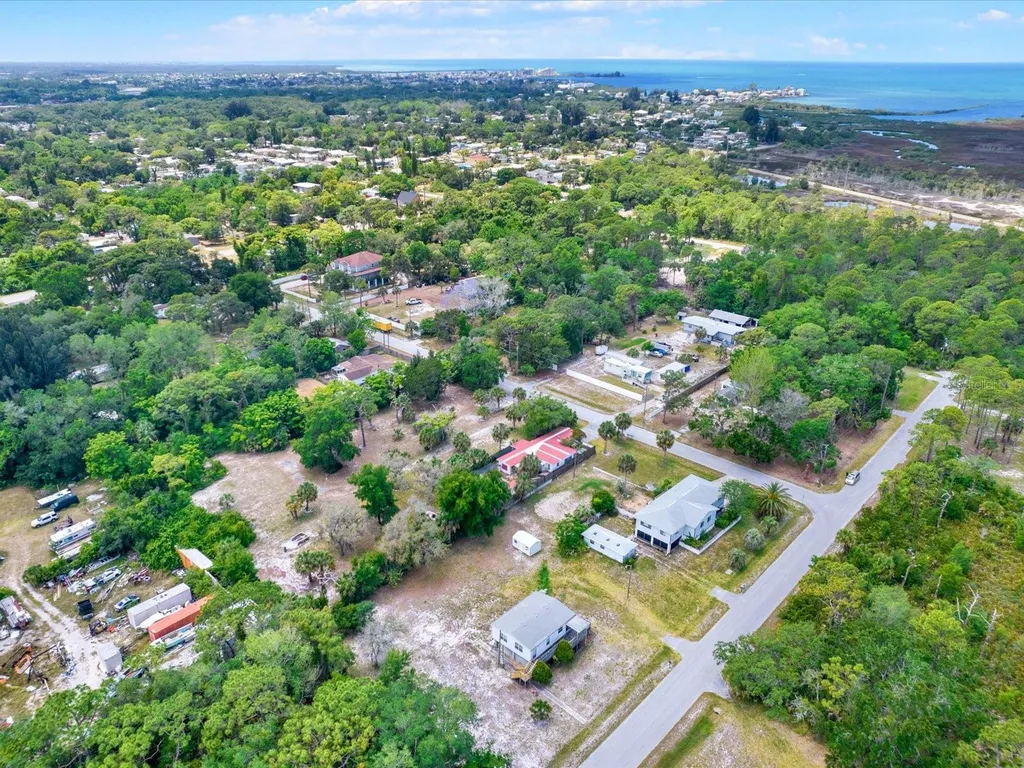 7606 Detroit Avenue Hudson FL 34667