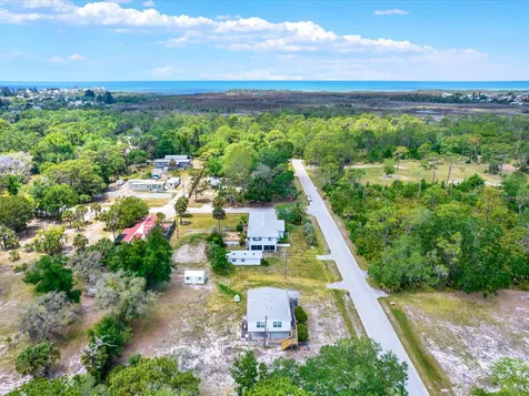7606 Detroit Avenue Hudson FL 34667