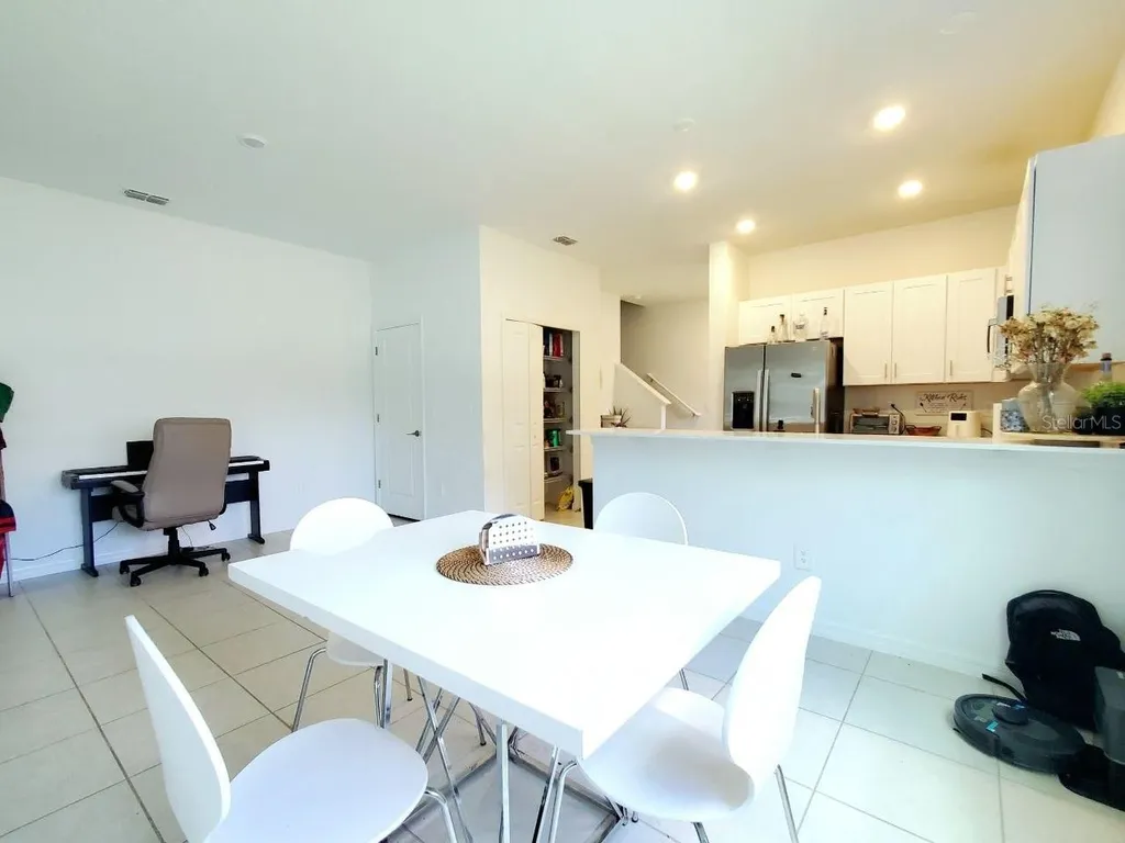 10268 Trumpet Honeysuckle Way San Antonio FL 33576