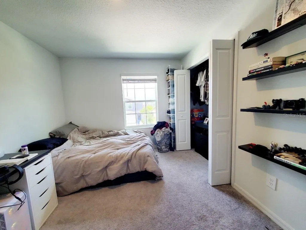 10268 Trumpet Honeysuckle Way San Antonio FL 33576