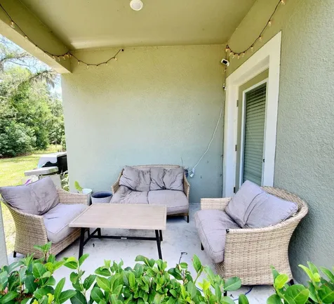 10268 Trumpet Honeysuckle Way San Antonio FL 33576