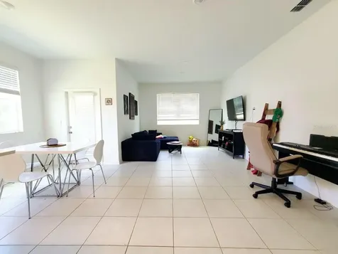 10268 Trumpet Honeysuckle Way San Antonio FL 33576