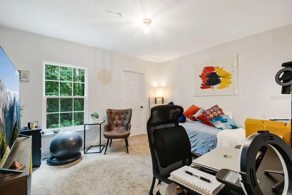 738 Crest Pines Drive Orlando FL 32828