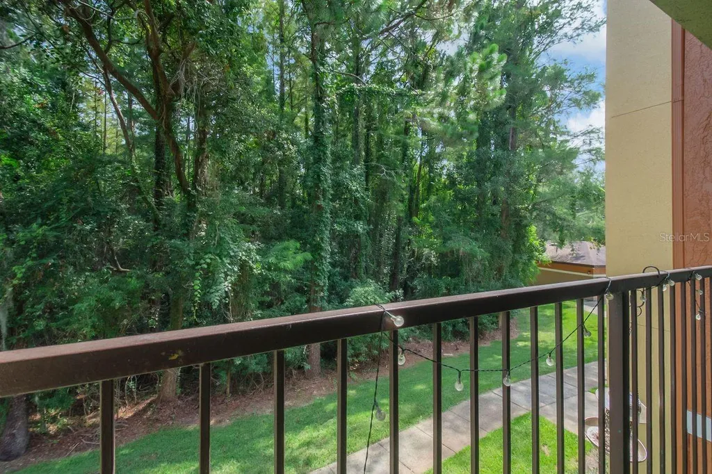 738 Crest Pines Drive Orlando FL 32828