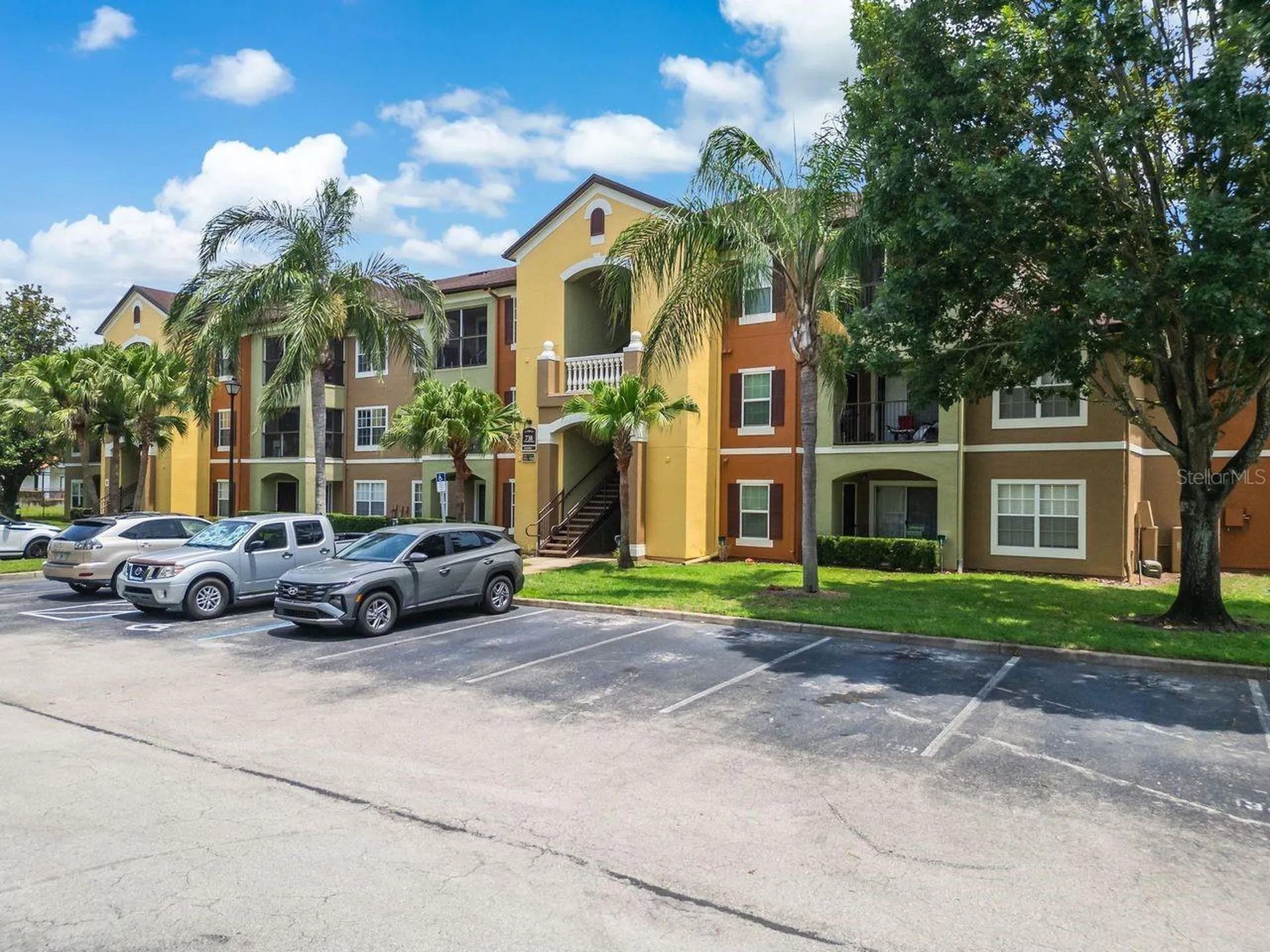 738 Crest Pines Drive Orlando FL 32828