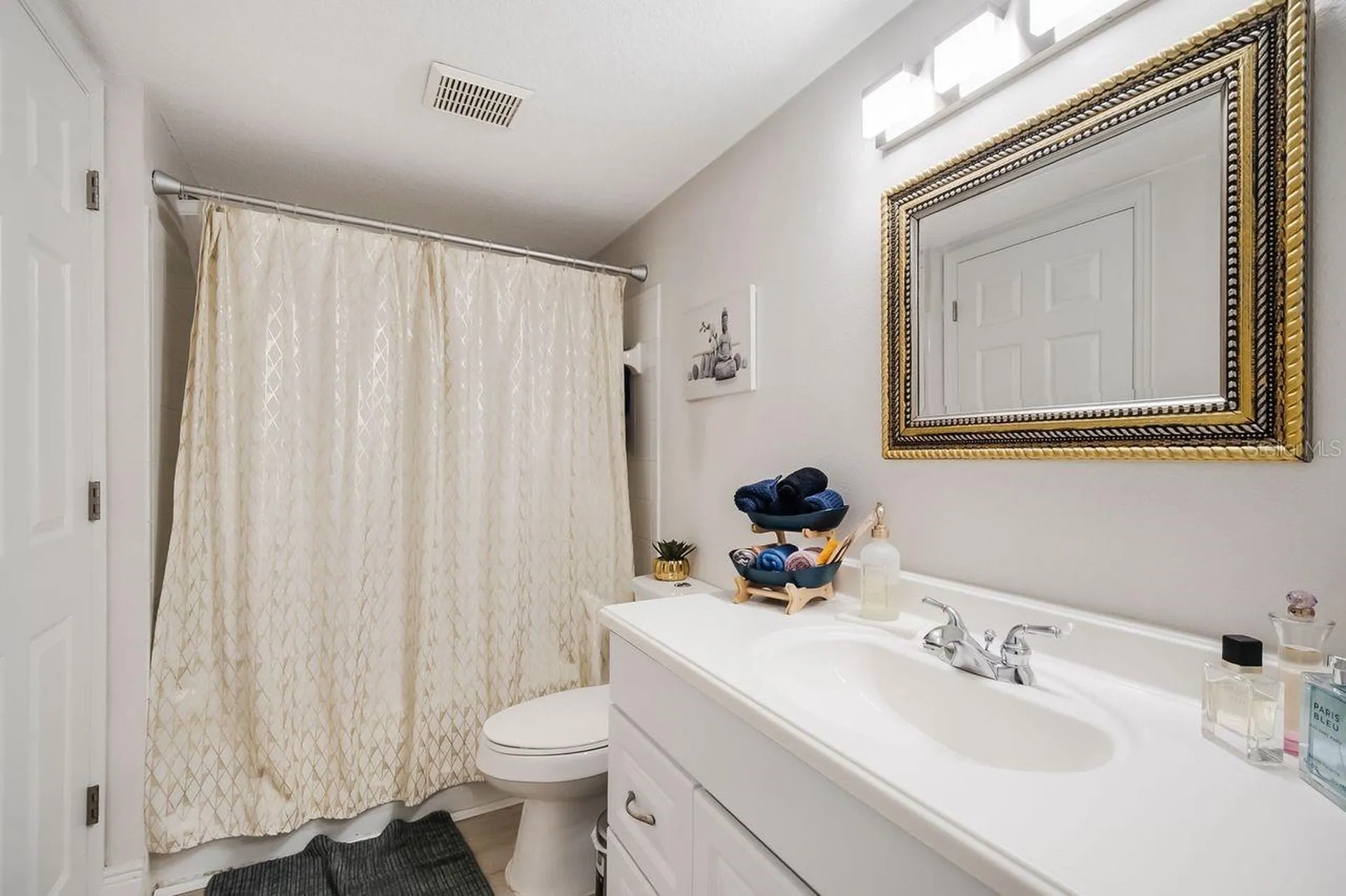 738 Crest Pines Drive Orlando FL 32828