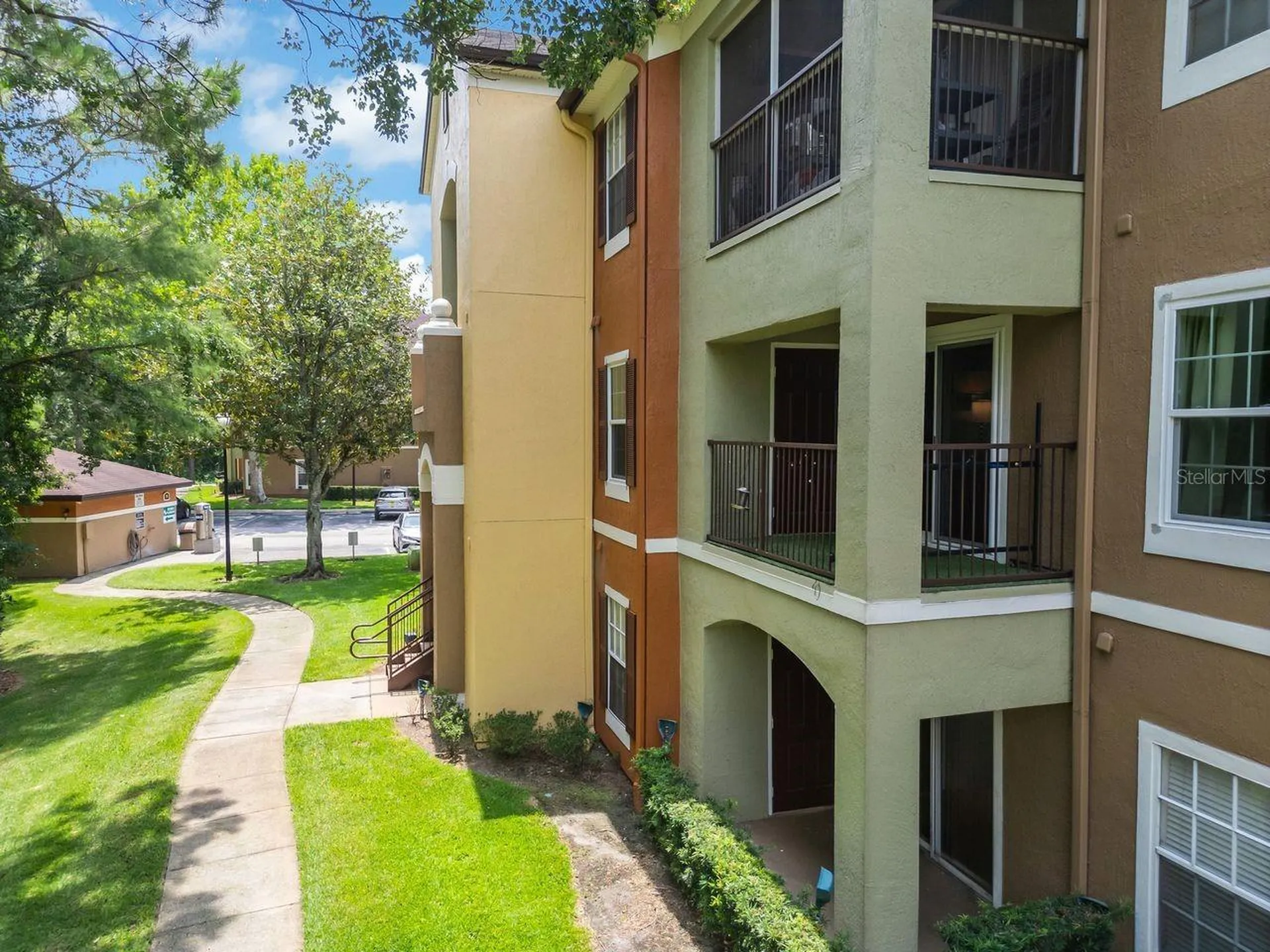 738 Crest Pines Drive Orlando FL 32828
