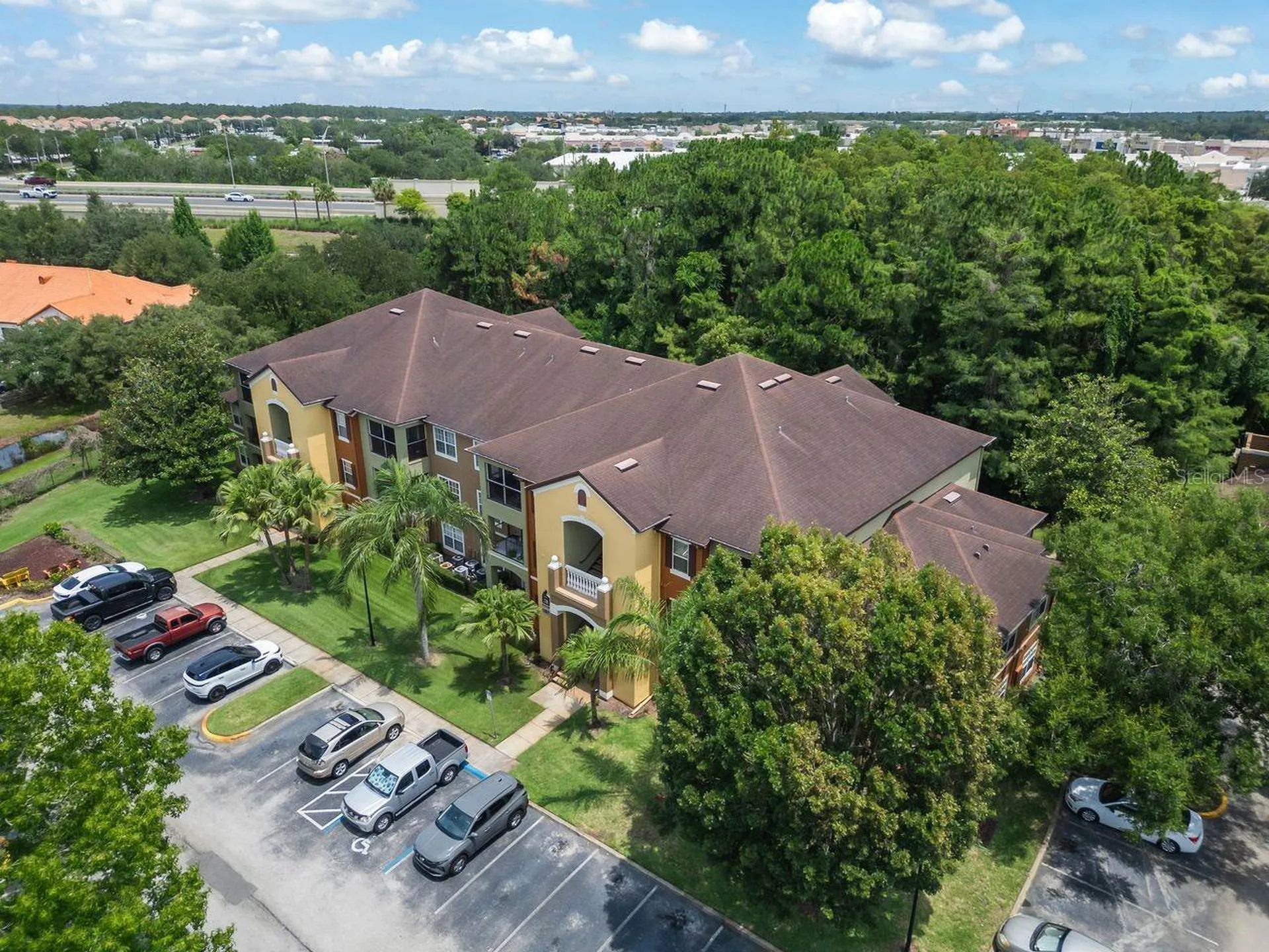 738 Crest Pines Drive Orlando FL 32828