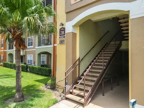 738 Crest Pines Drive Orlando FL 32828