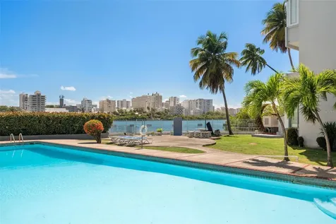 1020 Ave. Ashford San Juan PR 00907