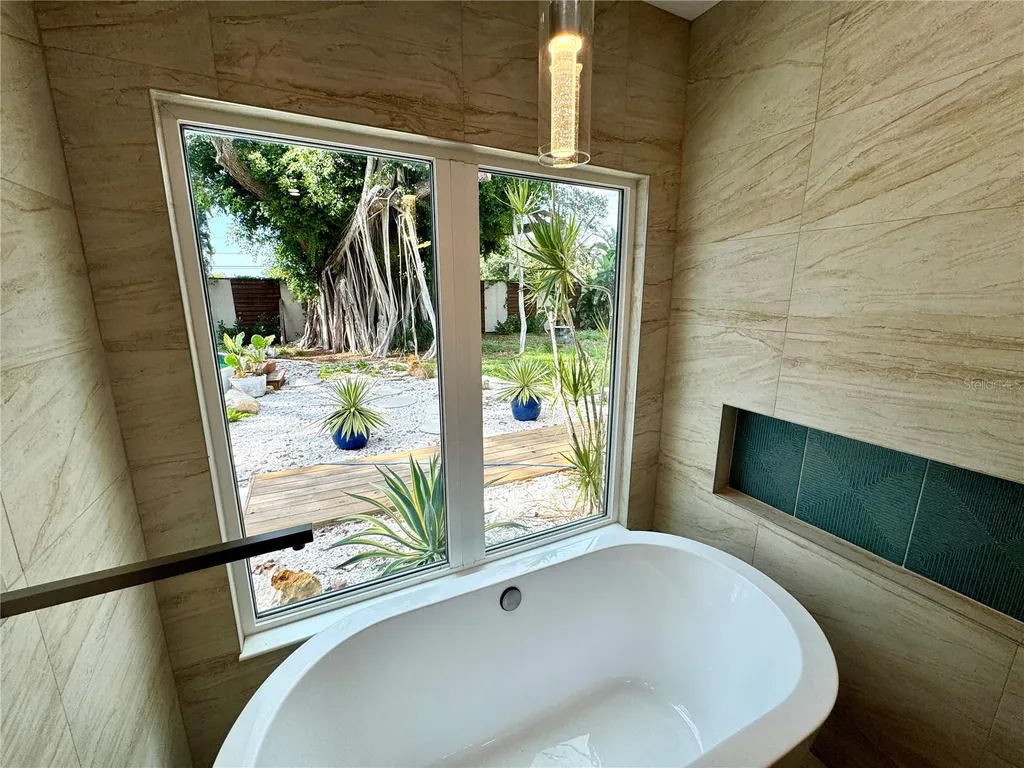 3579 Plantation Drive Sarasota FL 34231