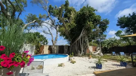 3579 Plantation Drive Sarasota FL 34231