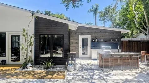 3579 Plantation Drive Sarasota FL 34231