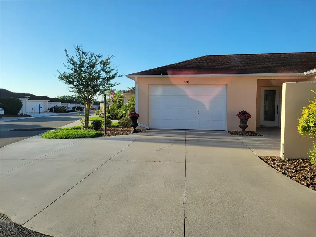 316 Guido Avenue Lady Lake FL 32159