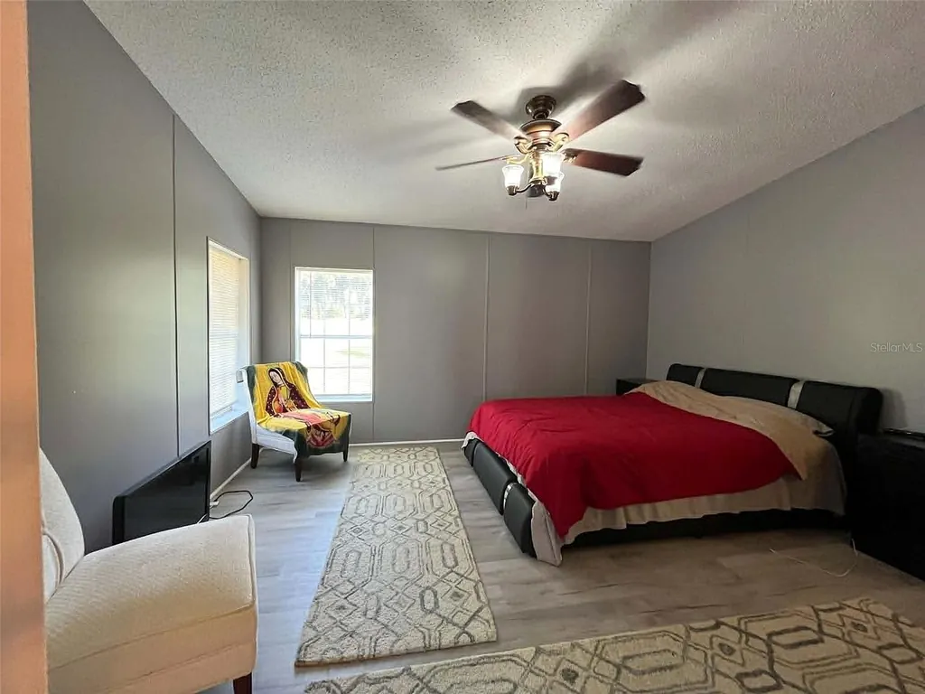 123 Amos Road Crescent City FL 32112