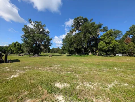 123 Amos Road Crescent City FL 32112