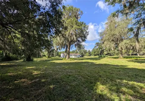 123 Amos Road Crescent City FL 32112