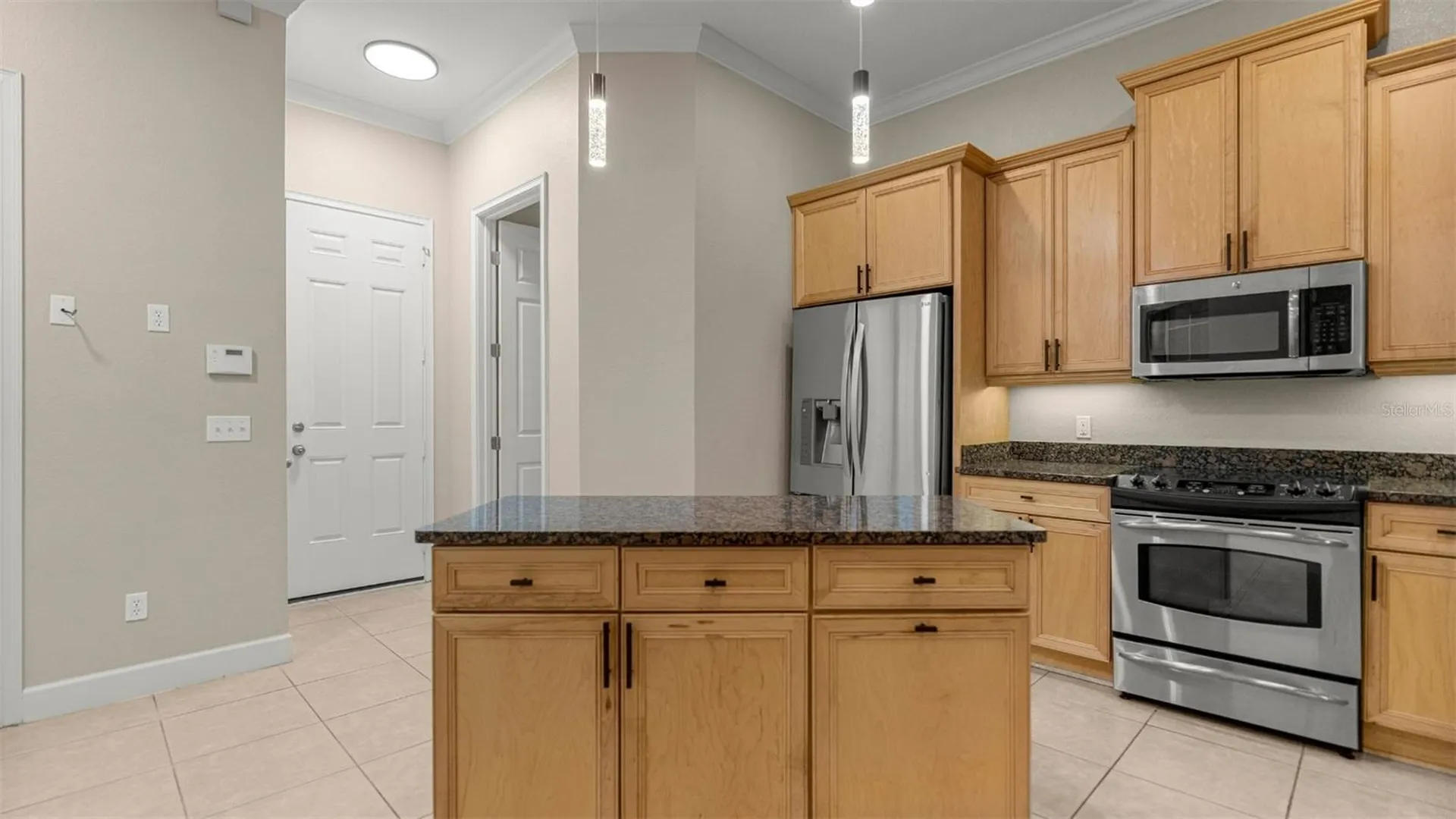 1852 NW 34th Street Gainesville FL 32605